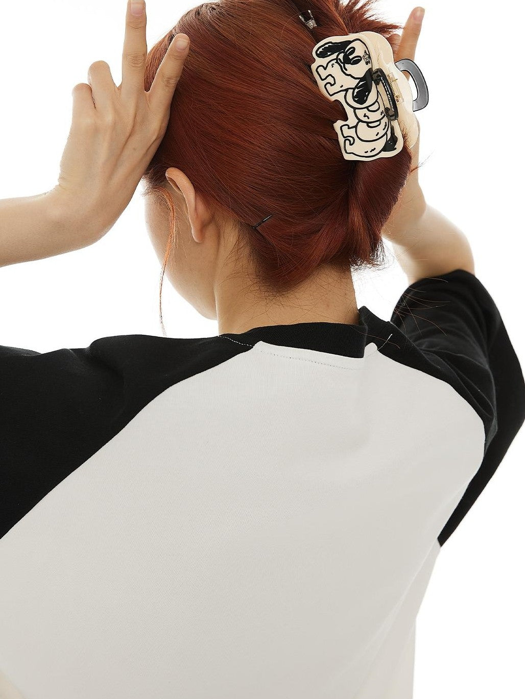 BETWEENAND Star Rhinestone Spring Cartoon Dog Women&