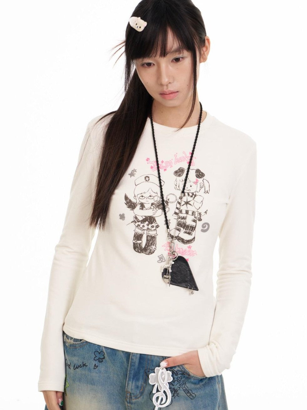 BETWEENAND Straight Cut Crew Neck Puff Print Women&