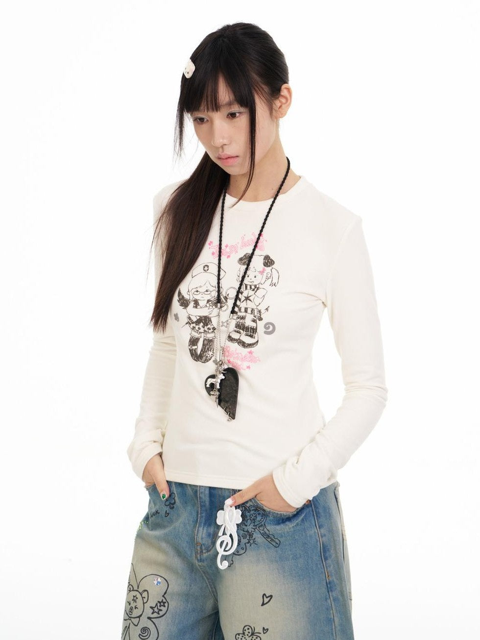 BETWEENAND Straight Cut Crew Neck Puff Print Women&