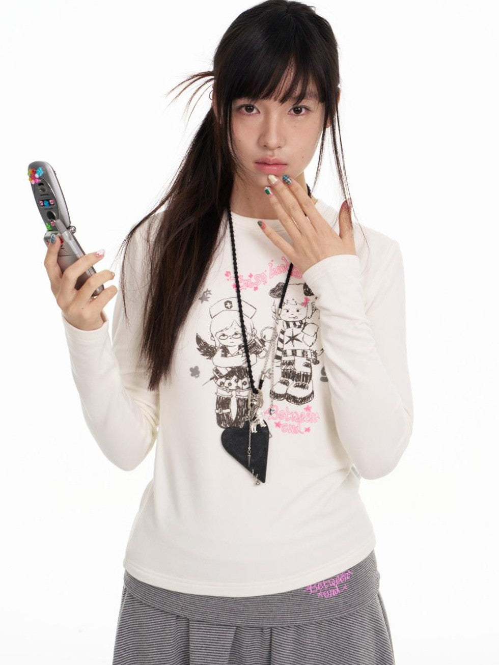 BETWEENAND Straight Cut Crew Neck Puff Print Women&