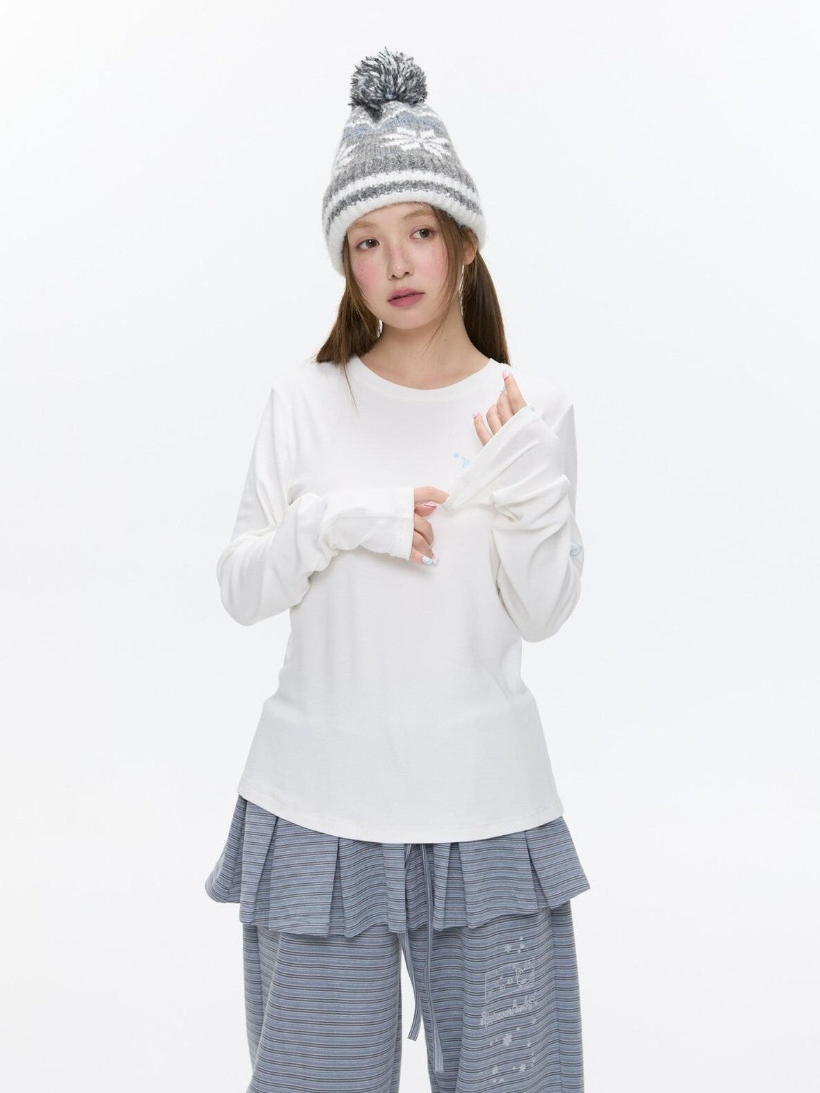 BETWEENAND Striped Printed Round Neck Women&