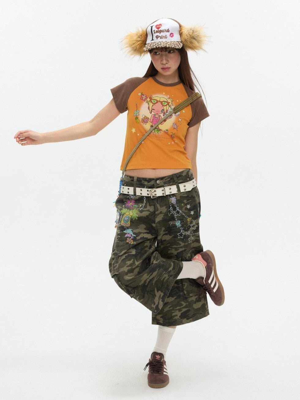 BETWEENAND Two Tone Colorblock Raglan Short Sleeve Print Women&