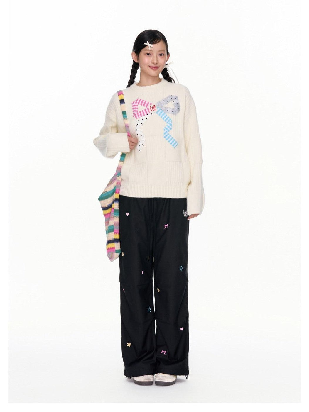 BETWEENAND Two Tone Colorful Embroidered Women&