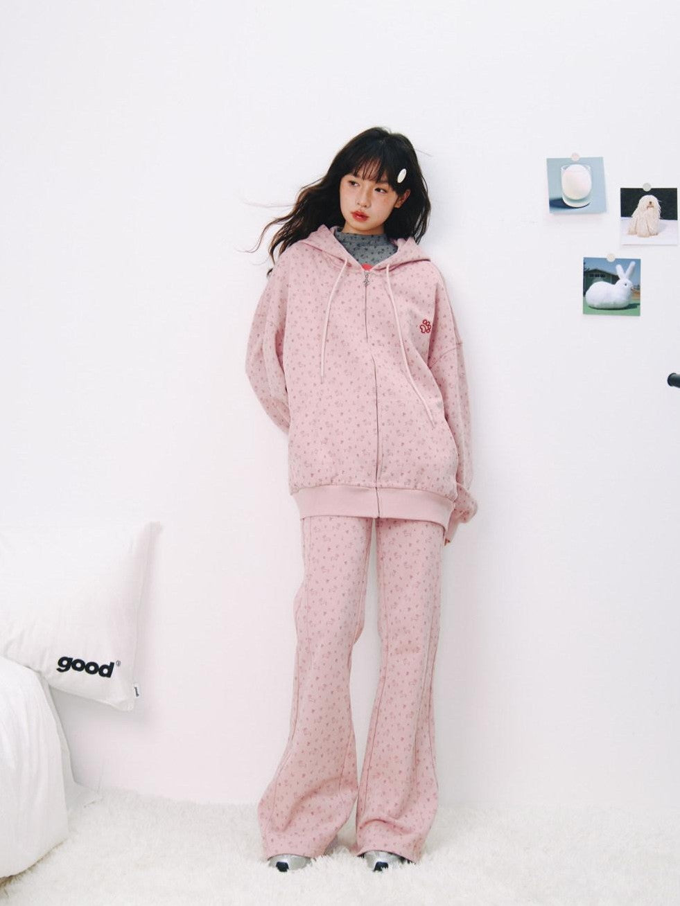 BETWEENAND Two Tone Dachshund Print Embroidered Hooded Short Women&