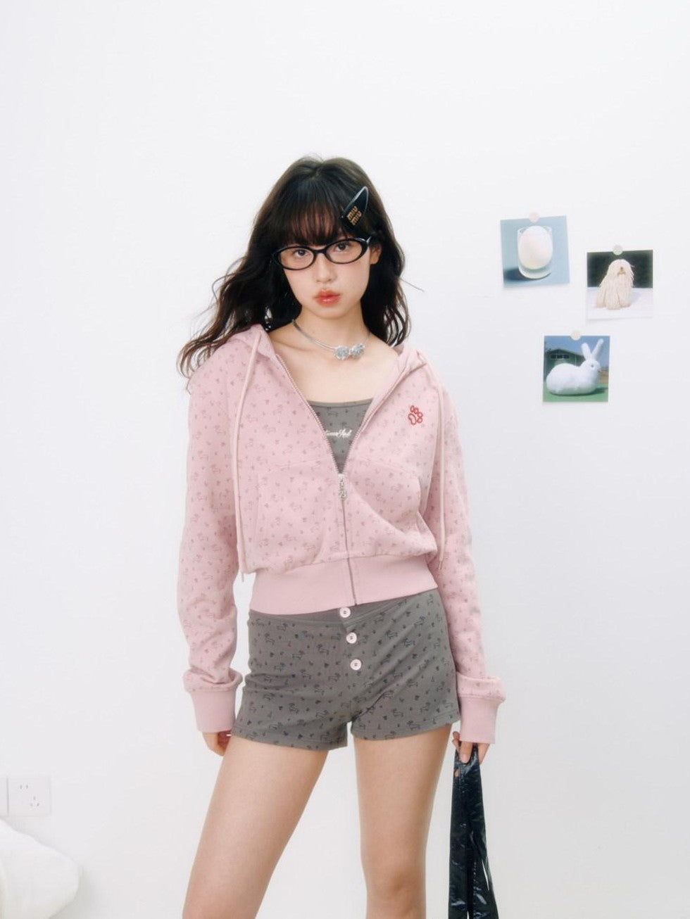 BETWEENAND Two Tone Dachshund Print Embroidered Hooded Short Women&