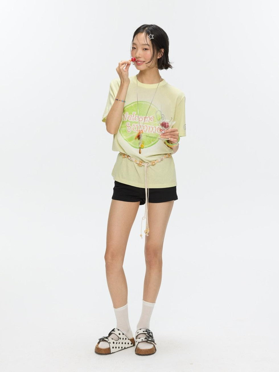 BETWEENAND Two Tone Fruit Creative Print Women&