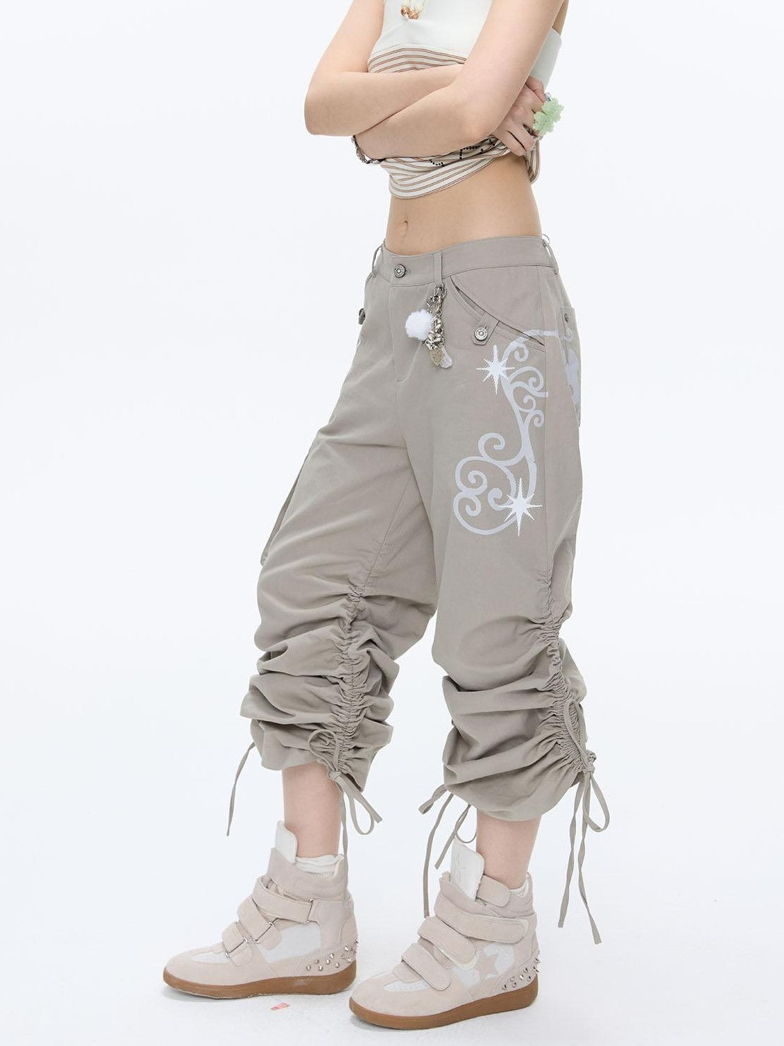 BETWEENAND Vine Embroidery Pleated Dual Drawstring Women&