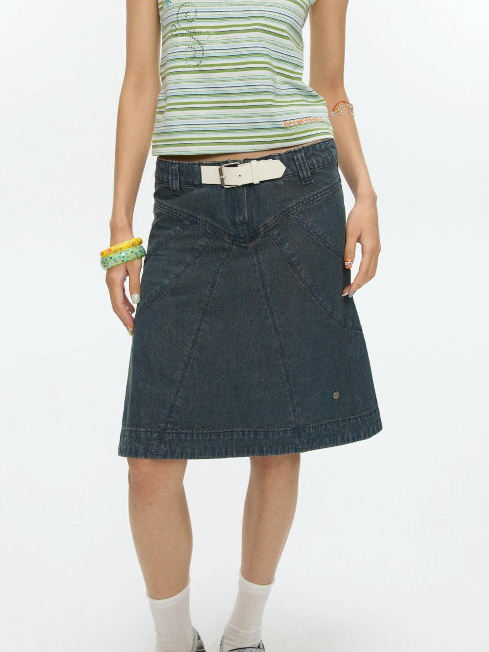 BETWEENAND Vintage Denim A Line Mid Waist Heavy Detailing Women&