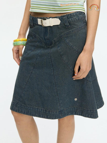 BETWEENAND Vintage Denim A Line Mid Waist Heavy Detailing Women&