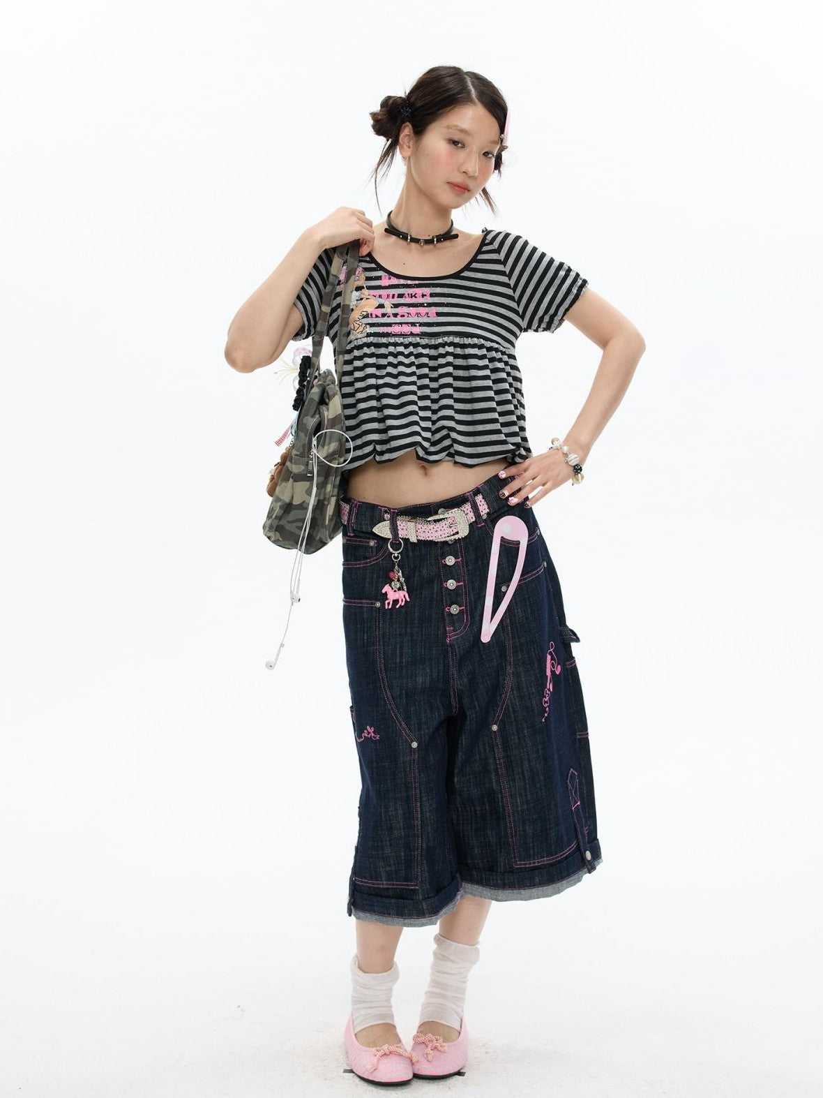 BETWEENAND Vintage Hooded Striped Print Women&