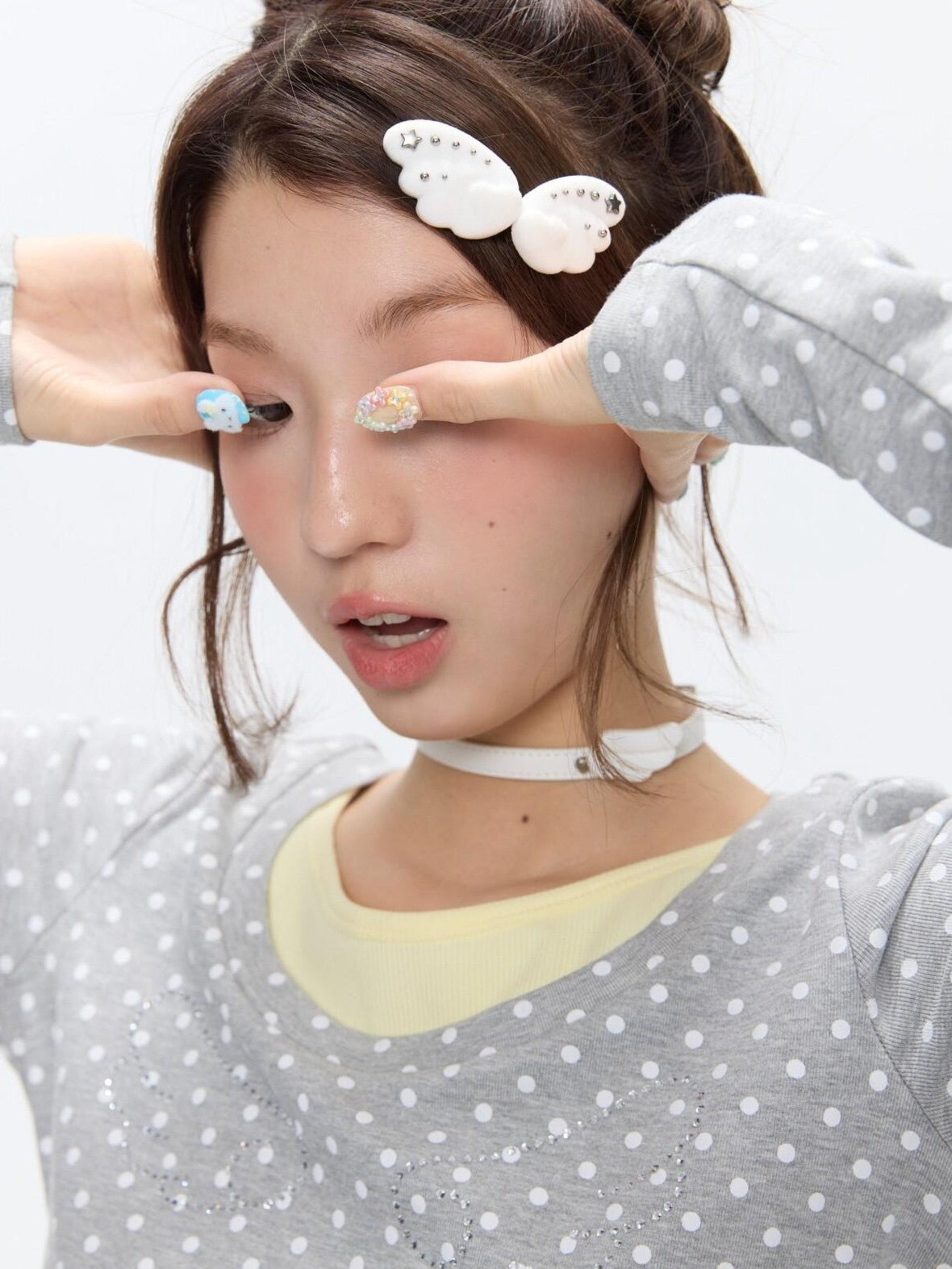 BETWEENAND White Cloud Wing Flocked Side Fringe Women&