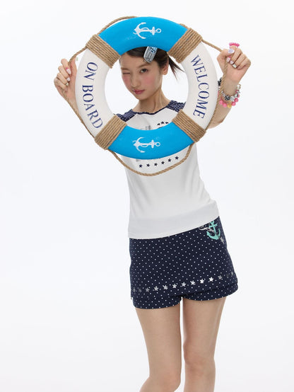 BETWEENAND White Contrast Letter Print Raglan Crop Women&