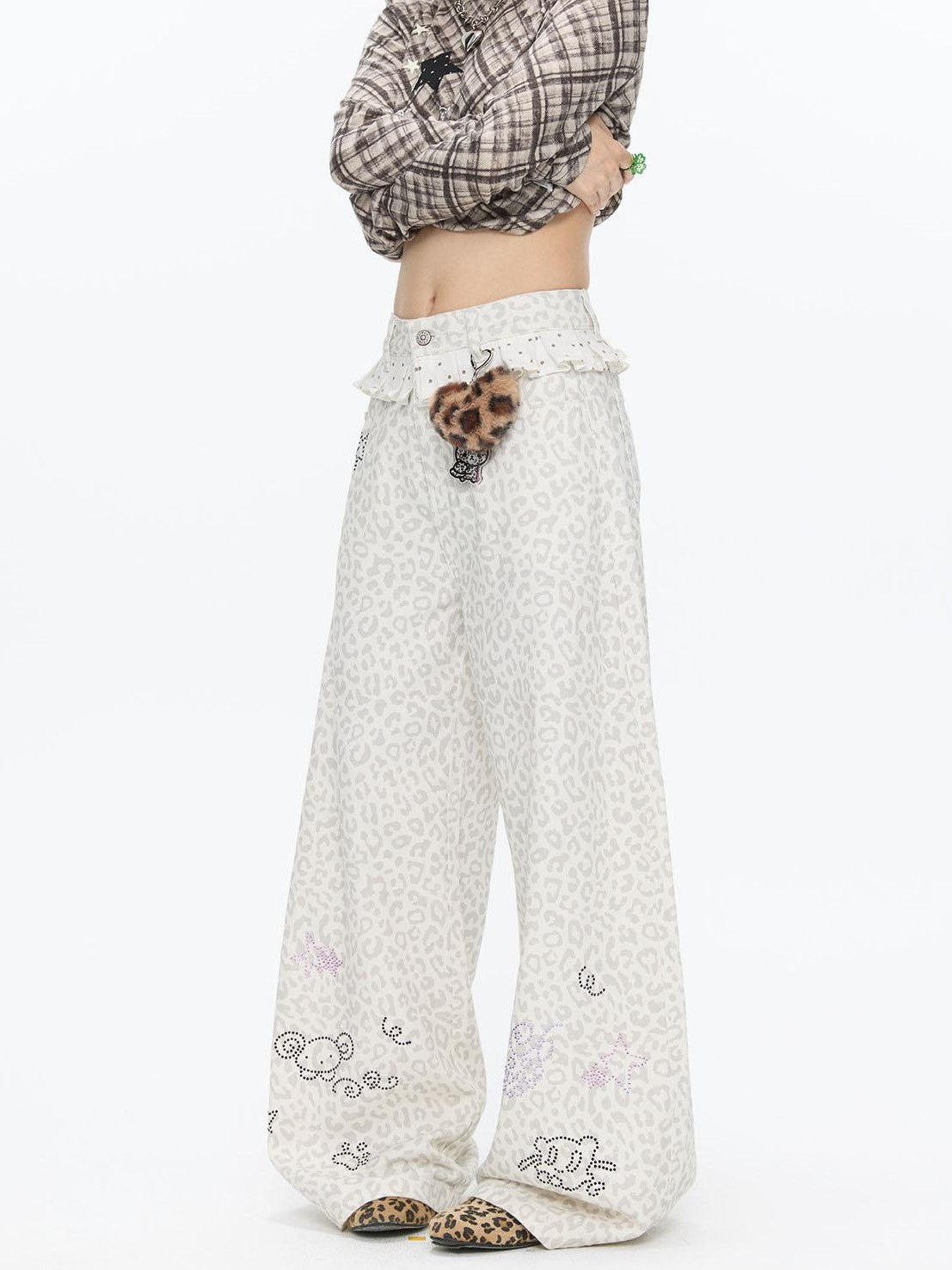 BETWEENAND White Leopard Print Rhinestone Lace High Waist Women&