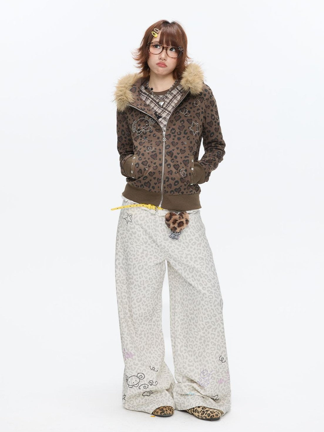 BETWEENAND White Leopard Print Rhinestone Lace High Waist Women&
