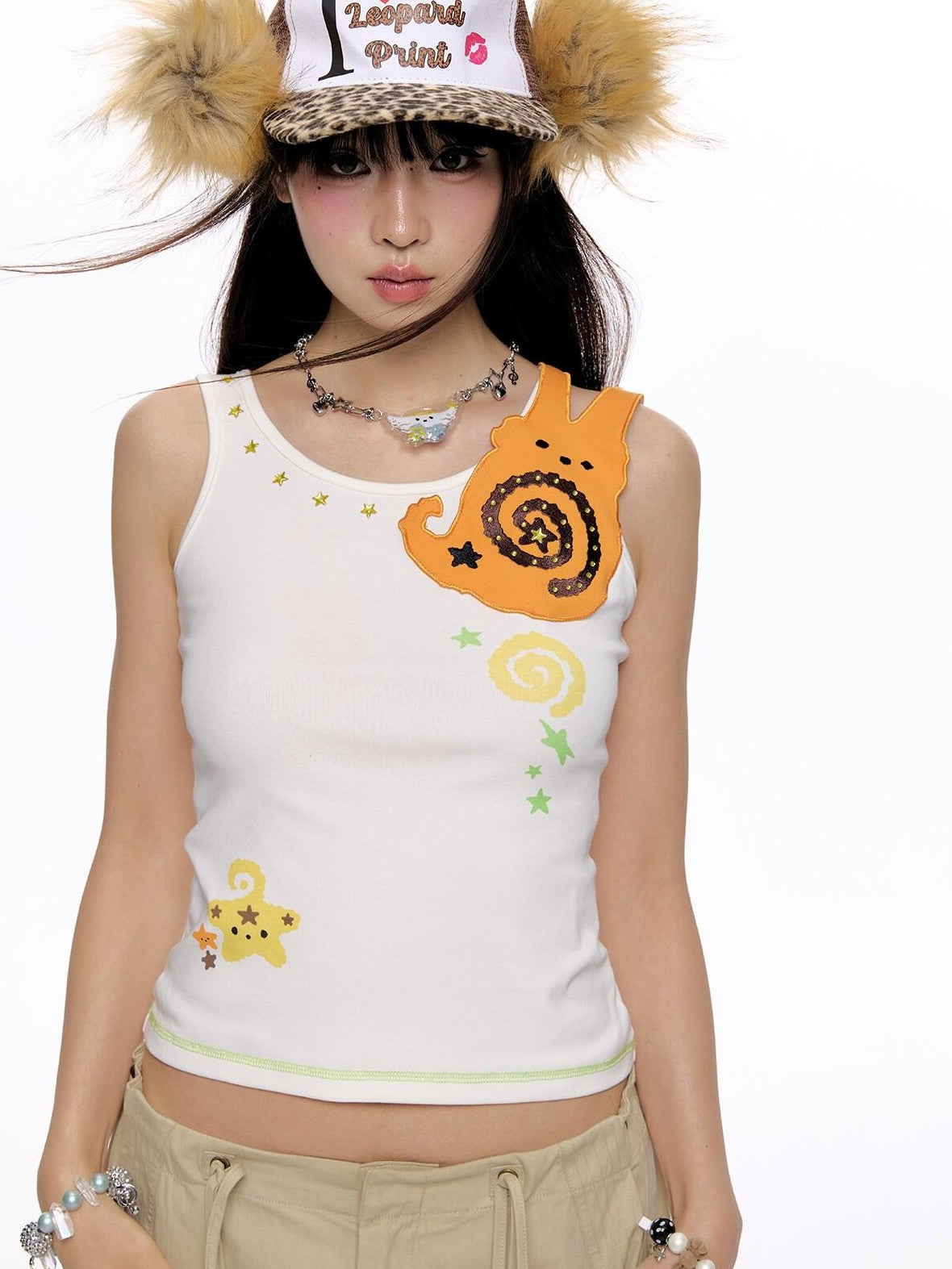 BETWEENAND White Printed Ruffle Racerback Women&