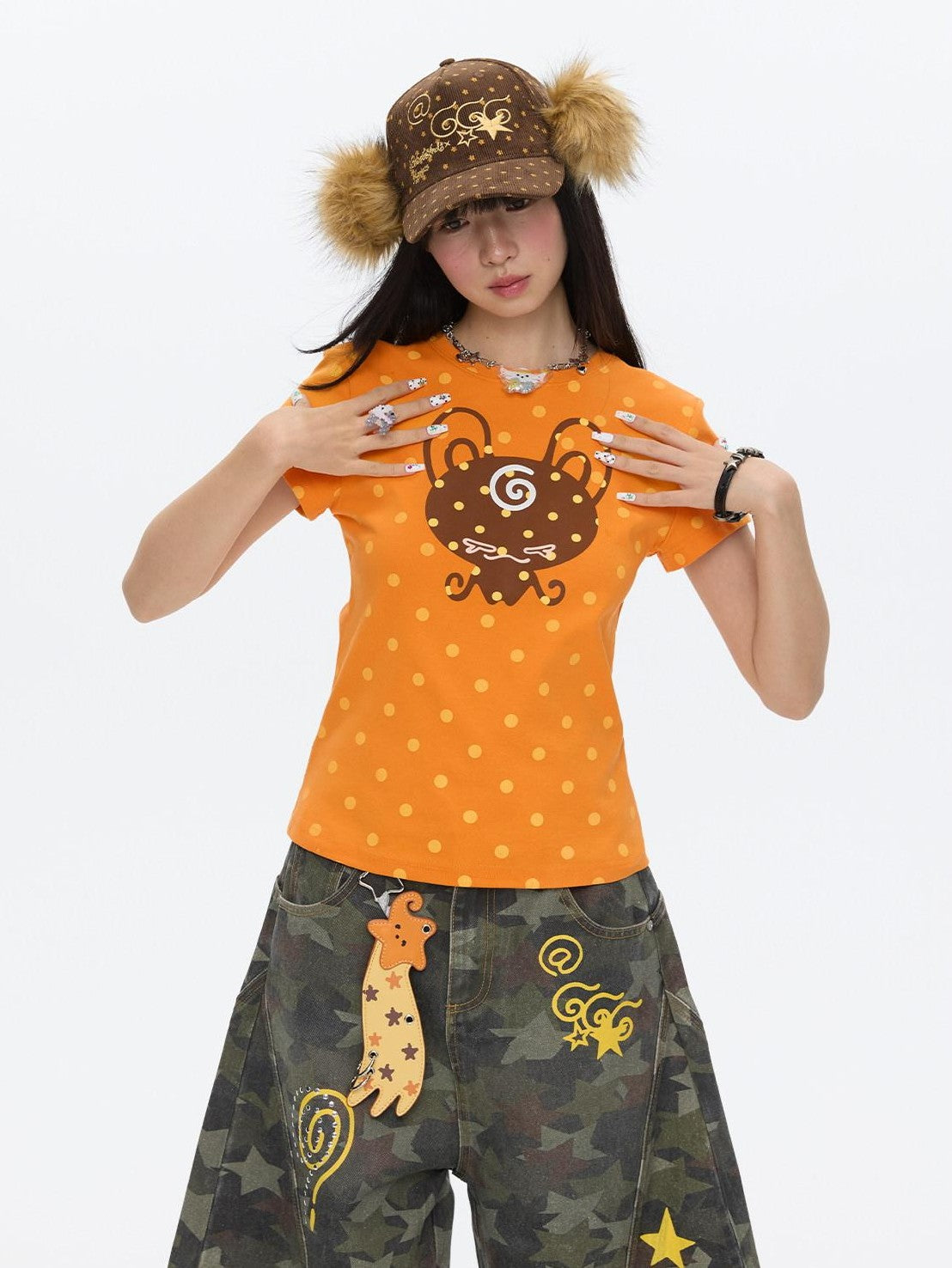 BETWEENAND White Silicone Print Polka Dot Women&