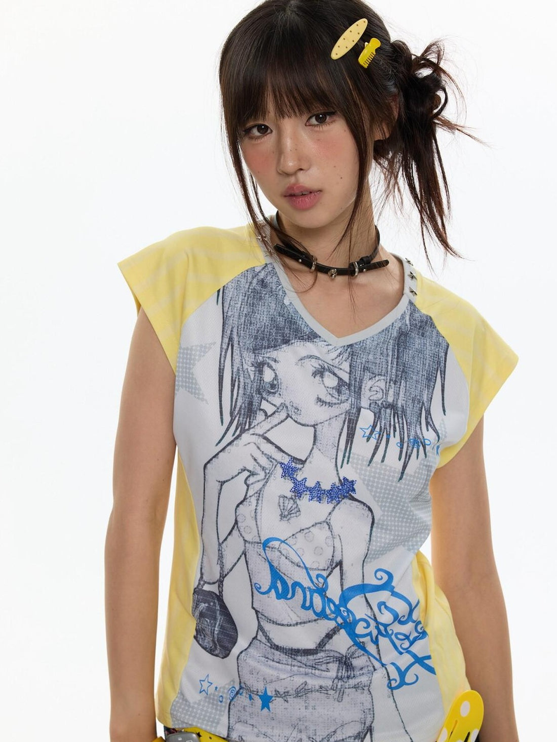 BETWEENAND Yellow Striped Patchwork V-neck Rhinestone Women&