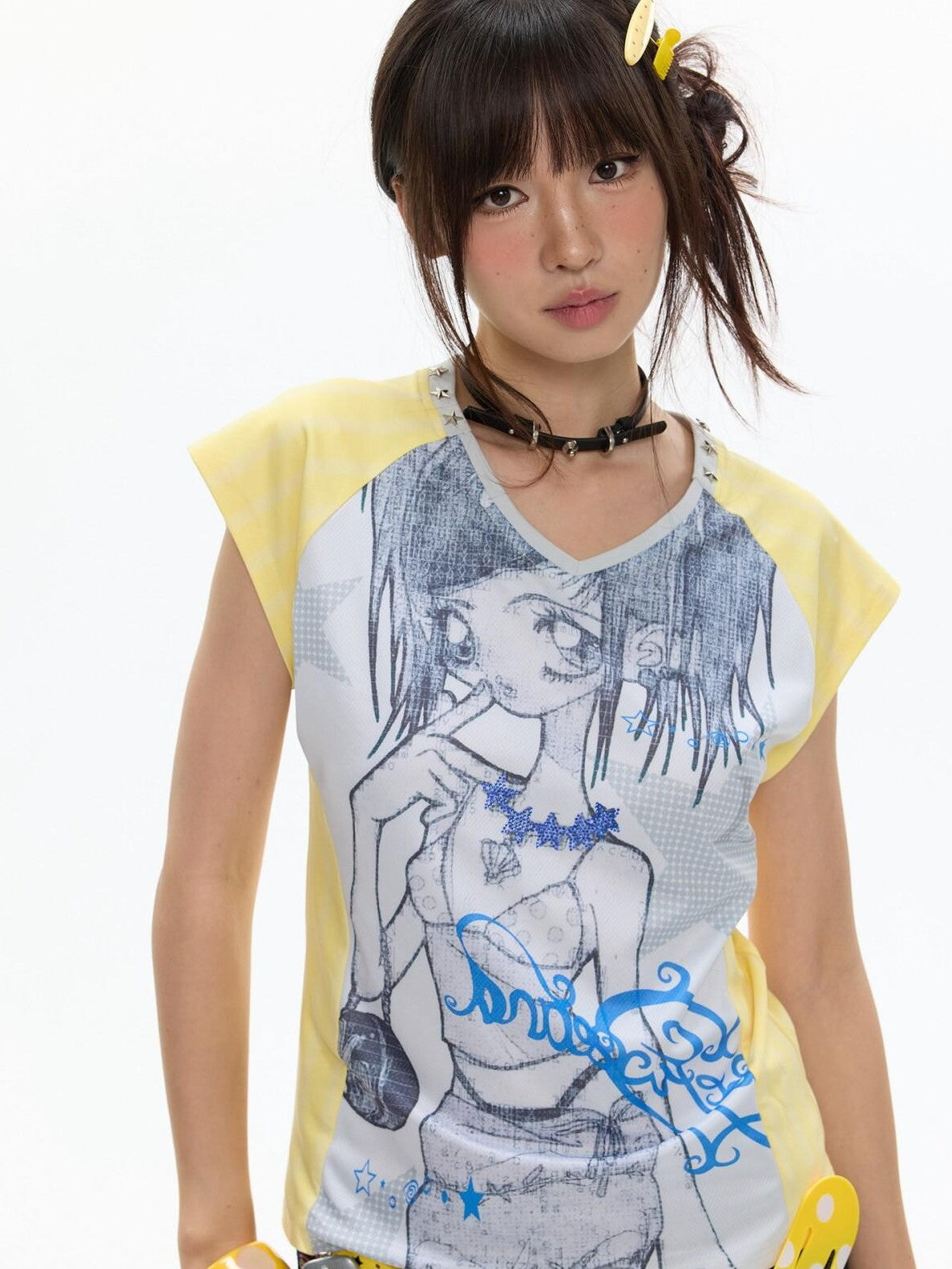 BETWEENAND Yellow Striped Patchwork V-neck Rhinestone Women&