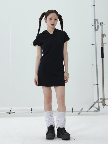 Achihara T-shirt Dress with Hood V-neck Slim Fit Black