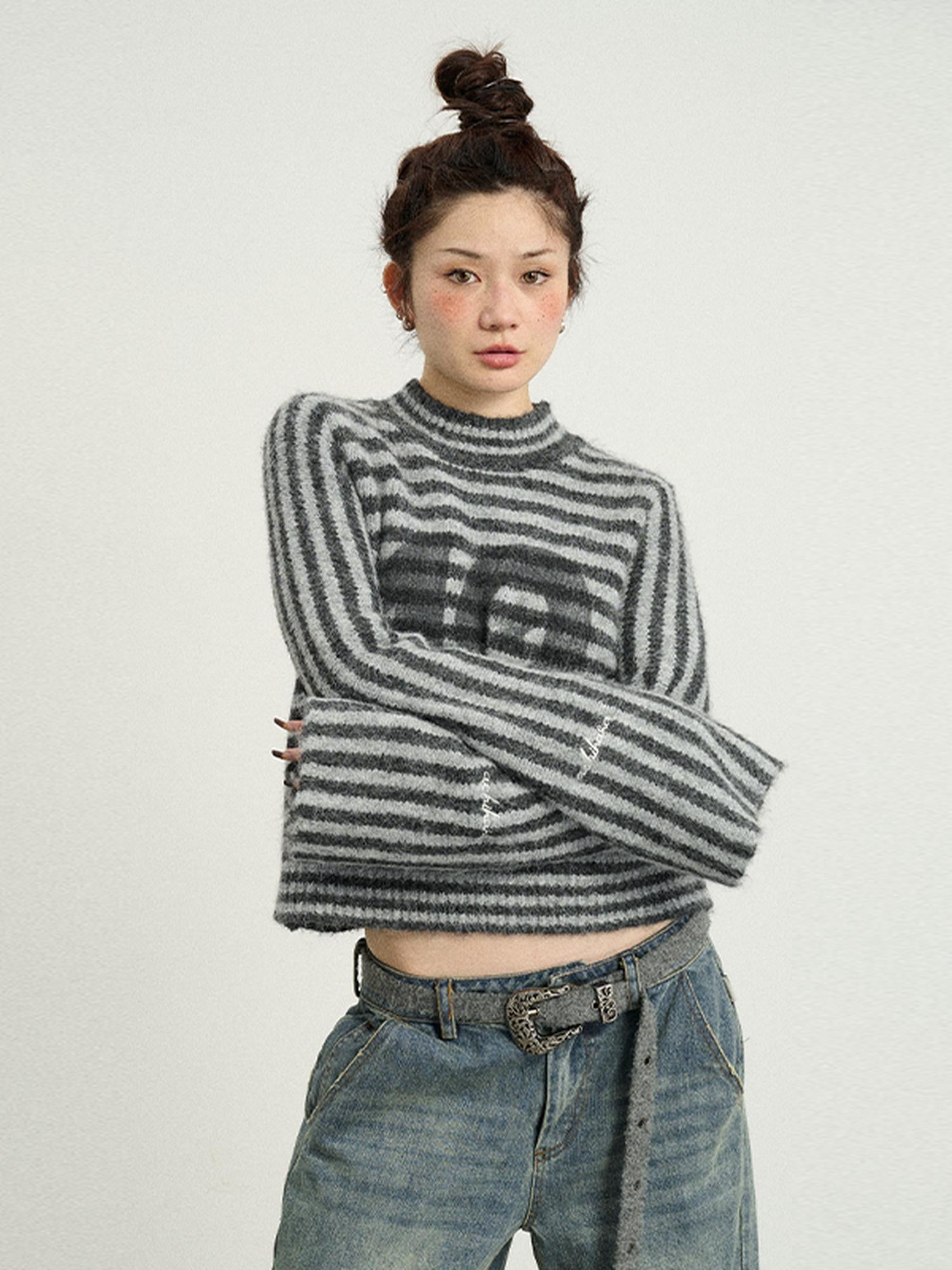 Achihara Dadaist Stripe Knit Sweater V-Neck T-Shirt Long-Sleeve