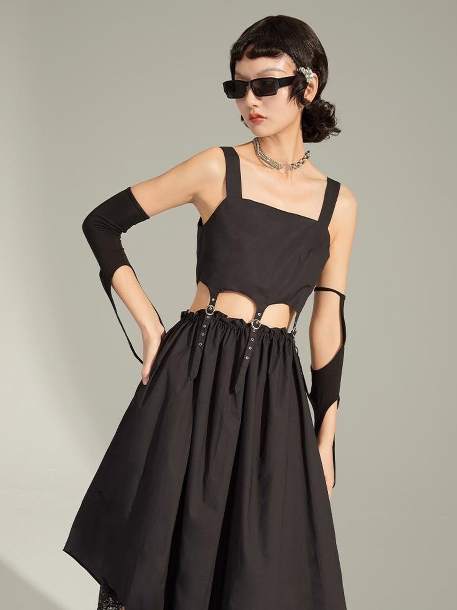 DIDDI MODA Black Cutout Ruffle Hem Sundress