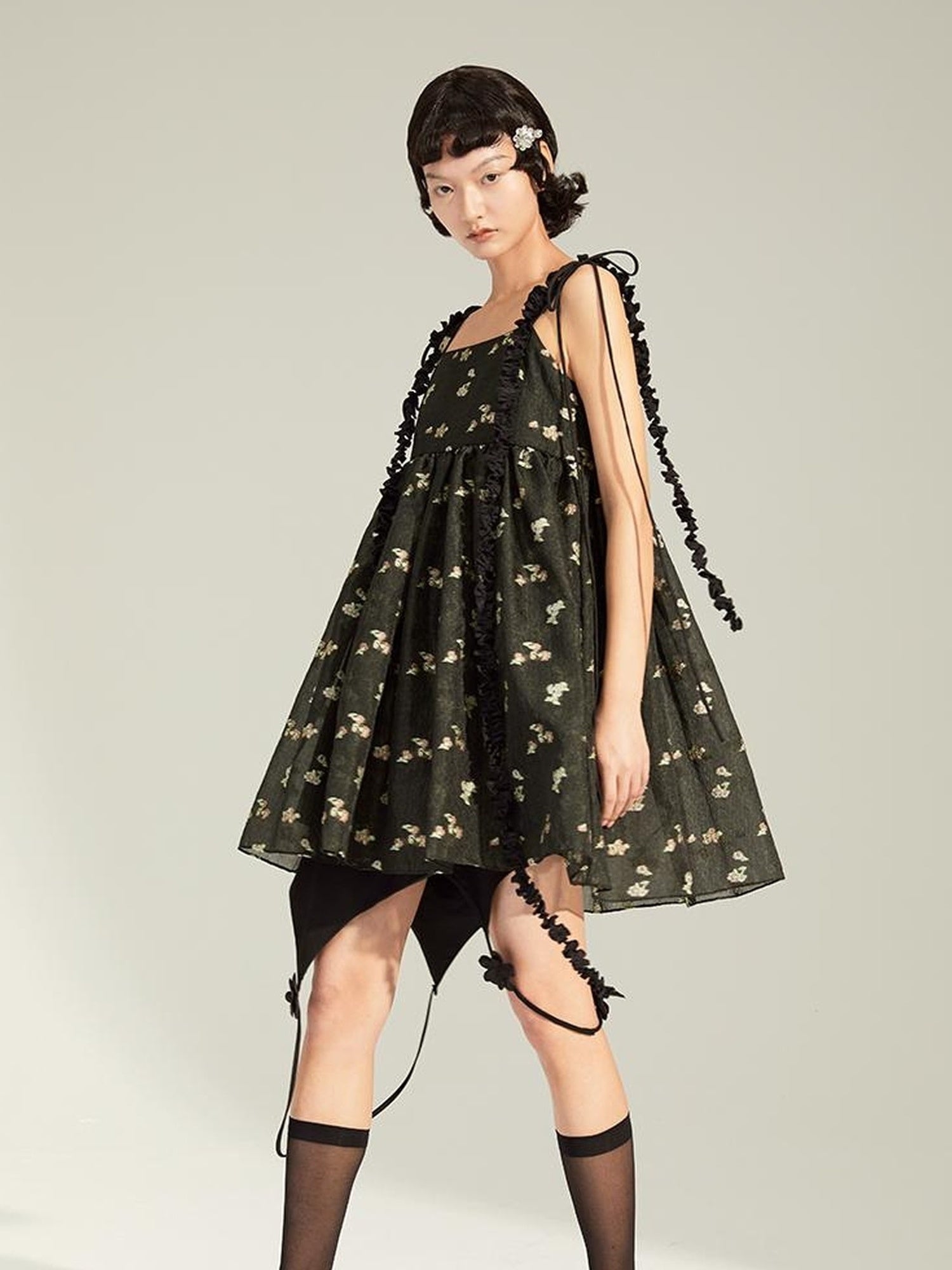 DIDDI MODA Black Floral Asymmetrical Mini Skirt