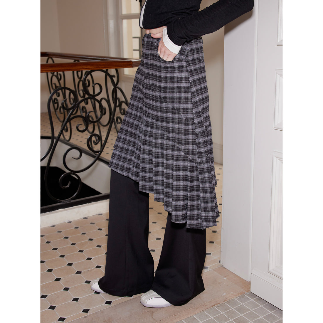 2th Desire Flared Suede Skirt Pants With Plaid Layering