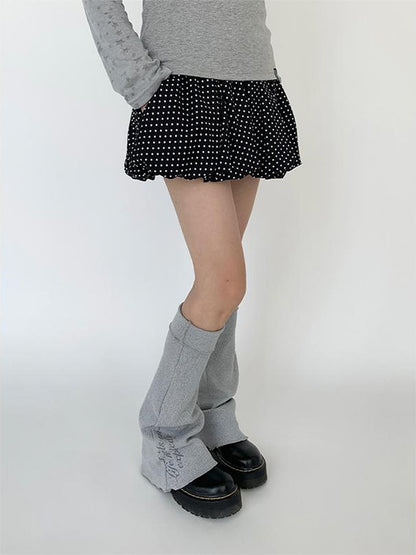 atrandom Black White Flared Ballet Skirt With Safety Shorts Dresses