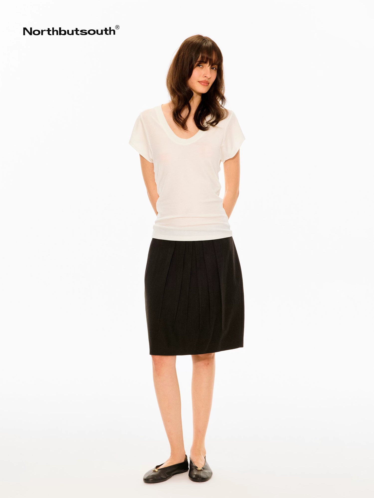 Black White Pleated Crinkle Pumpkin Women&