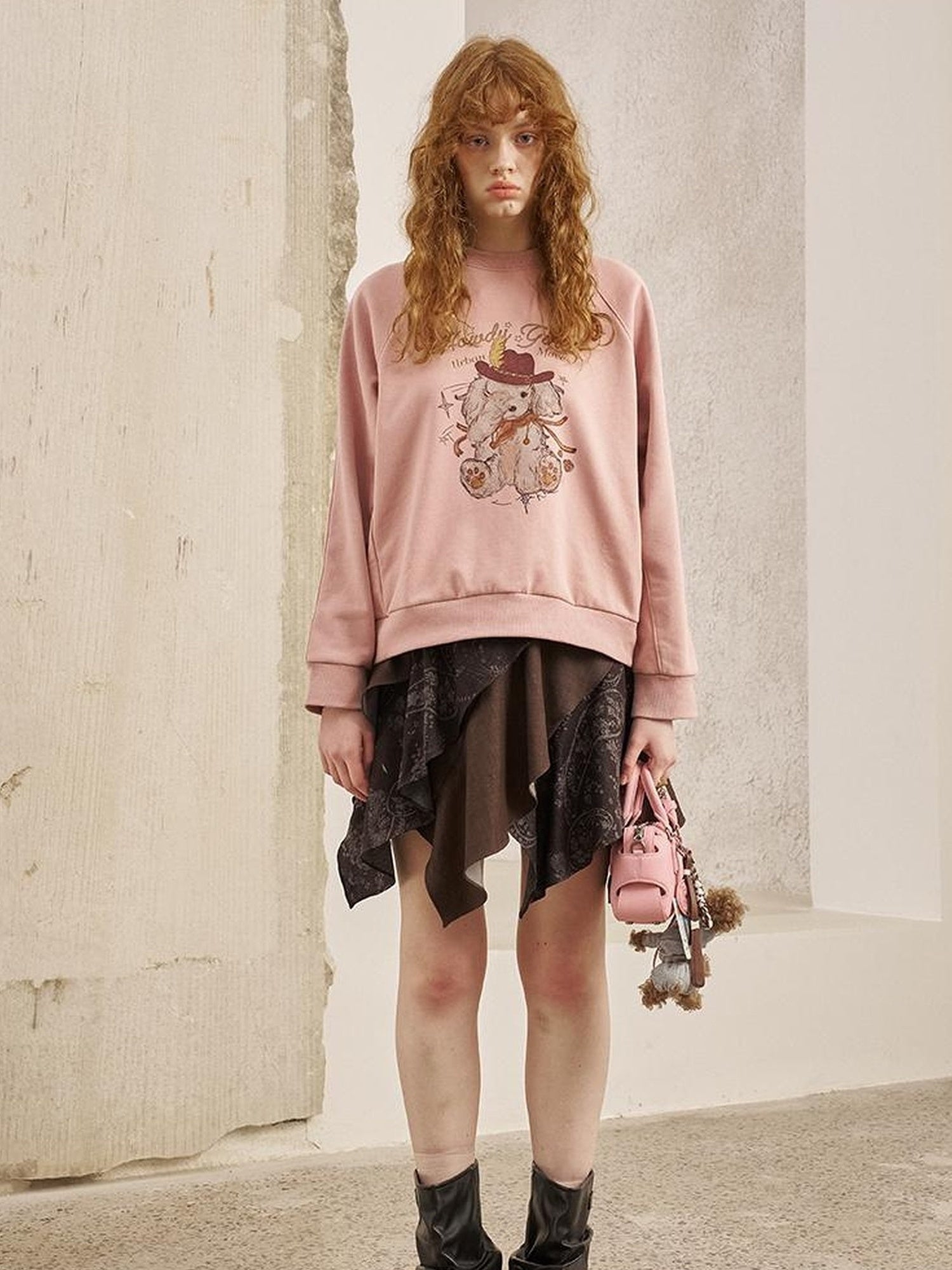 DIDDI MODA Blindfold Pup Canele Sweatshirt