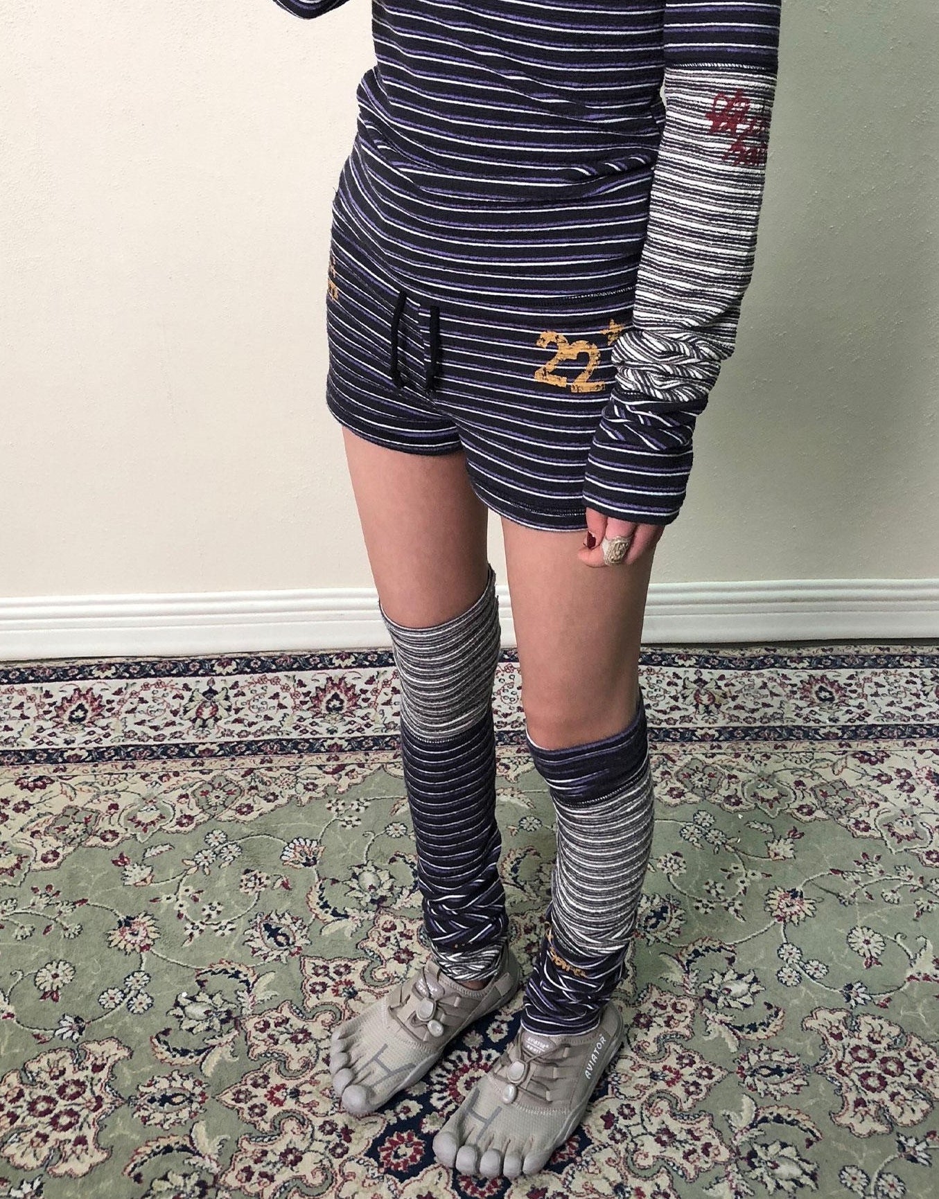 Achihara Breton Star-Print Leg Warmers