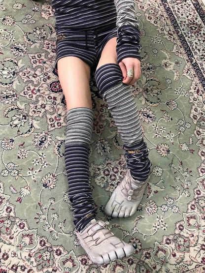 Breton Star-Print Leg Warmers