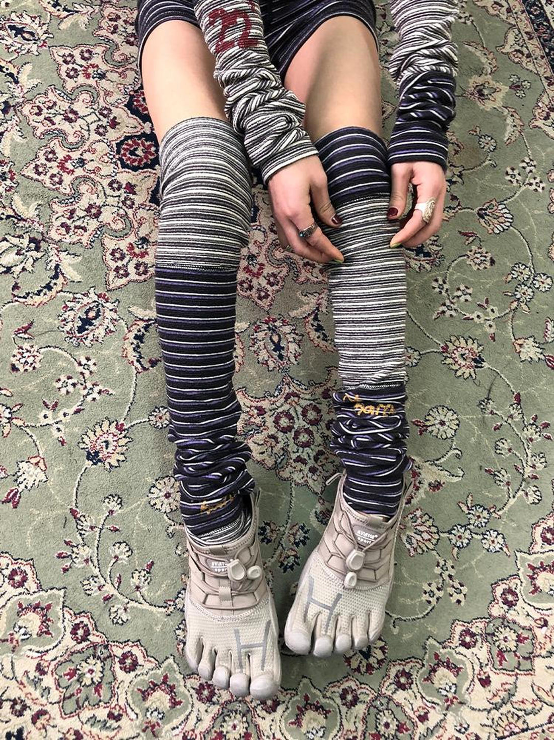 Achihara Breton Star-Print Leg Warmers