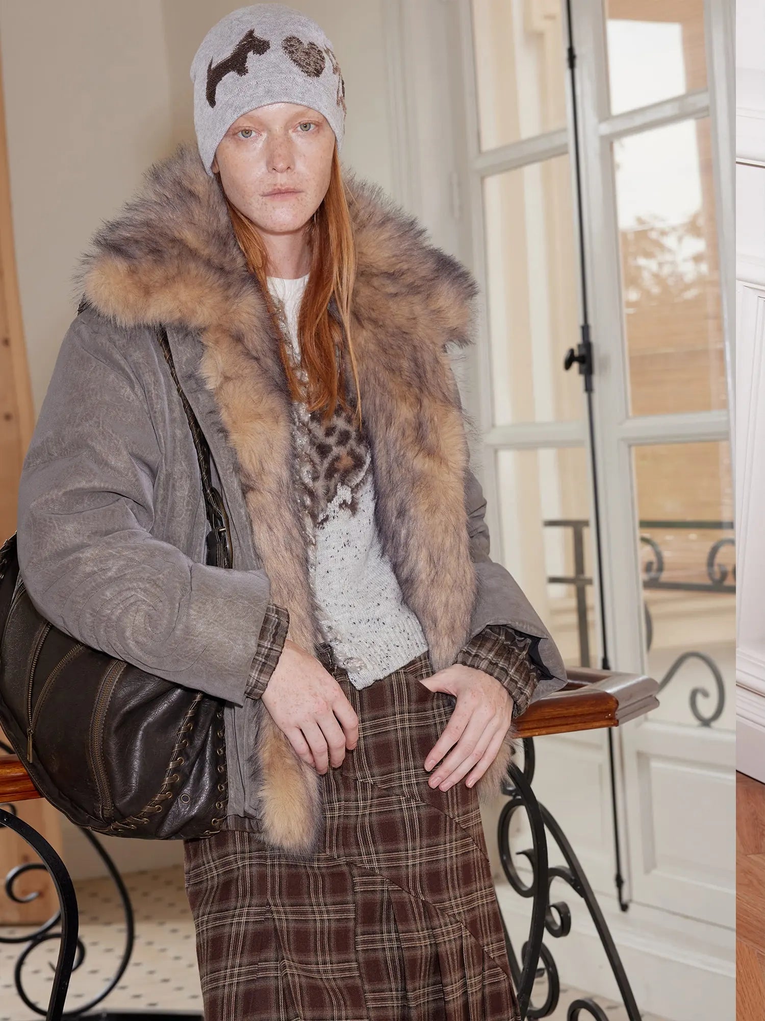 Winter Thick Down Coat With 90 Percent White Duck Down Removable Fur Hood