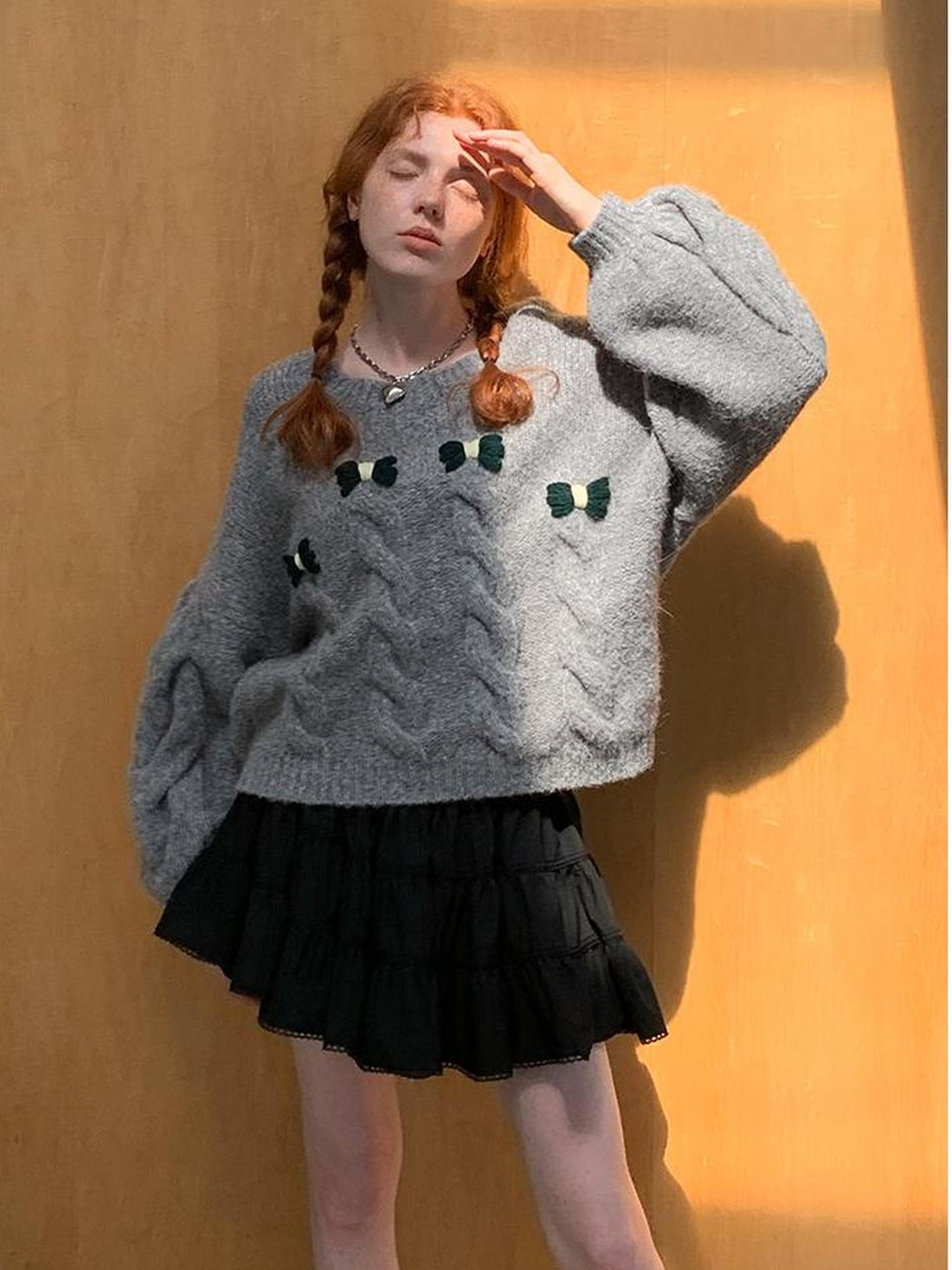 DIDDI MODA Butterfly Bow Cable Knit Sweater