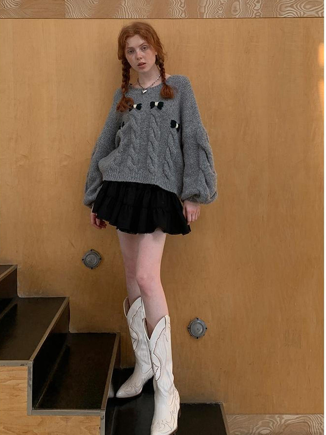 DIDDI MODA Butterfly Bow Cable Knit Sweater