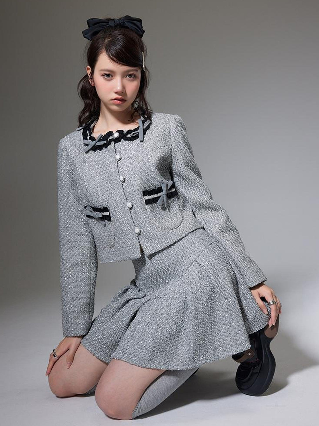DIDDI MODA Butterfly Bow Knit Set With Pleated Skirt