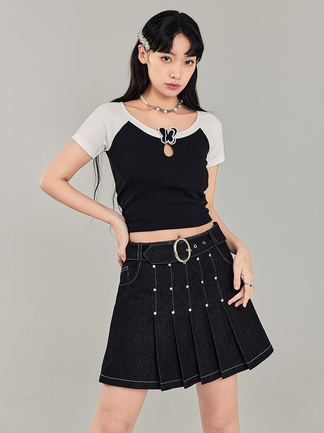 DIDDI MODA Butterfly Cutout Crop Top