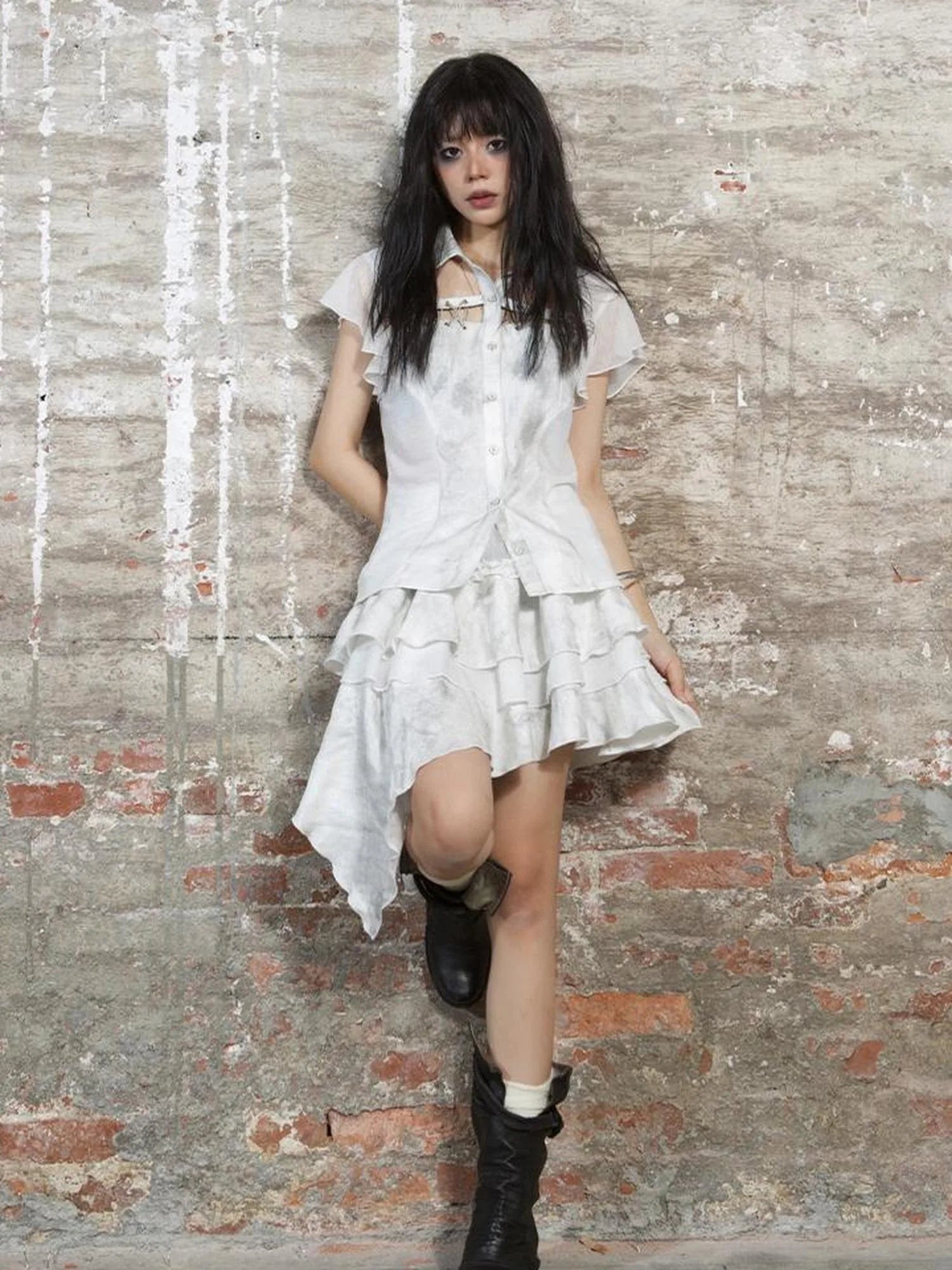 Butterfly Punk Cropped Shirt Street Style