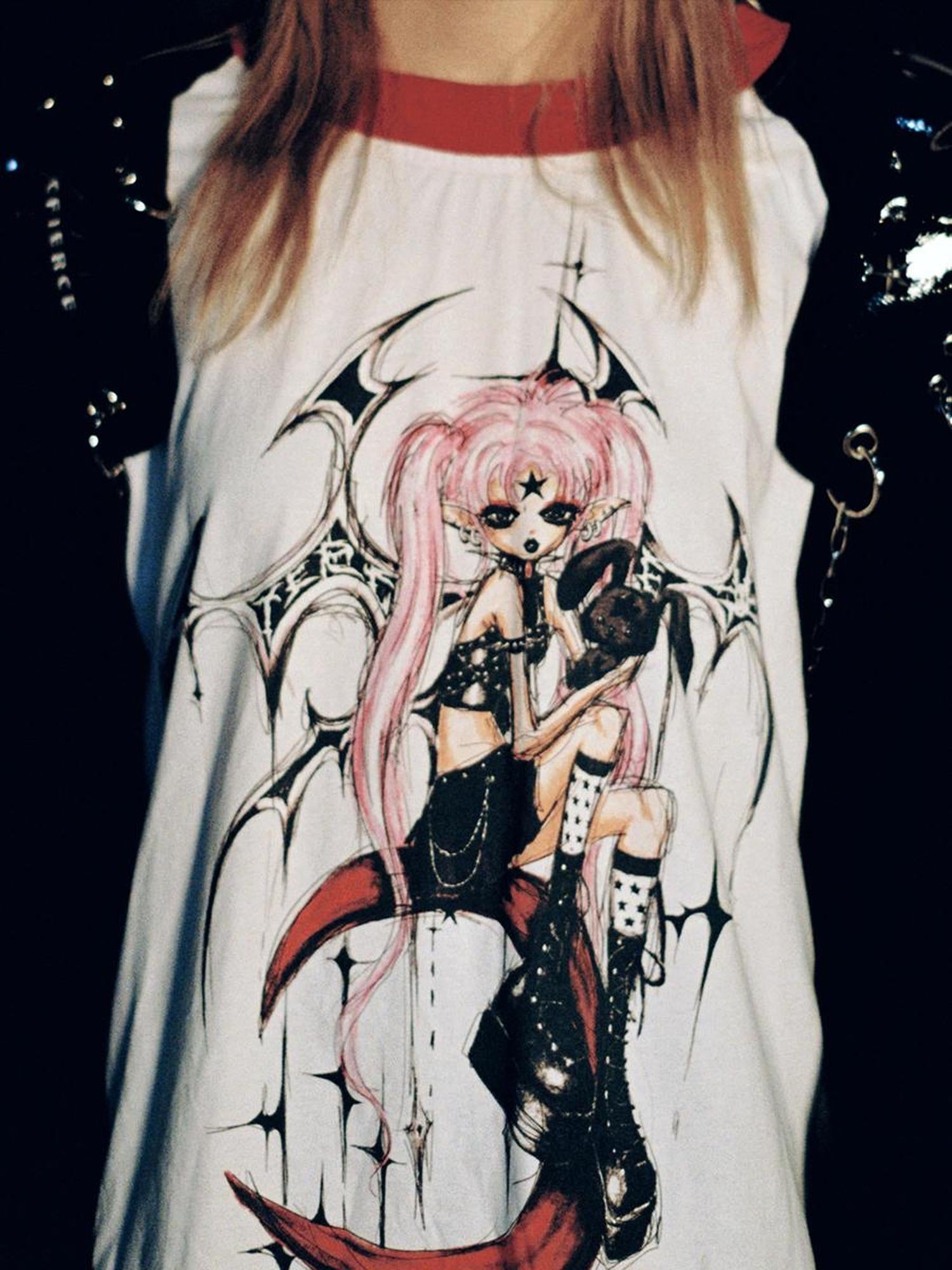 CFIERCE Crop Top Graphic Tee