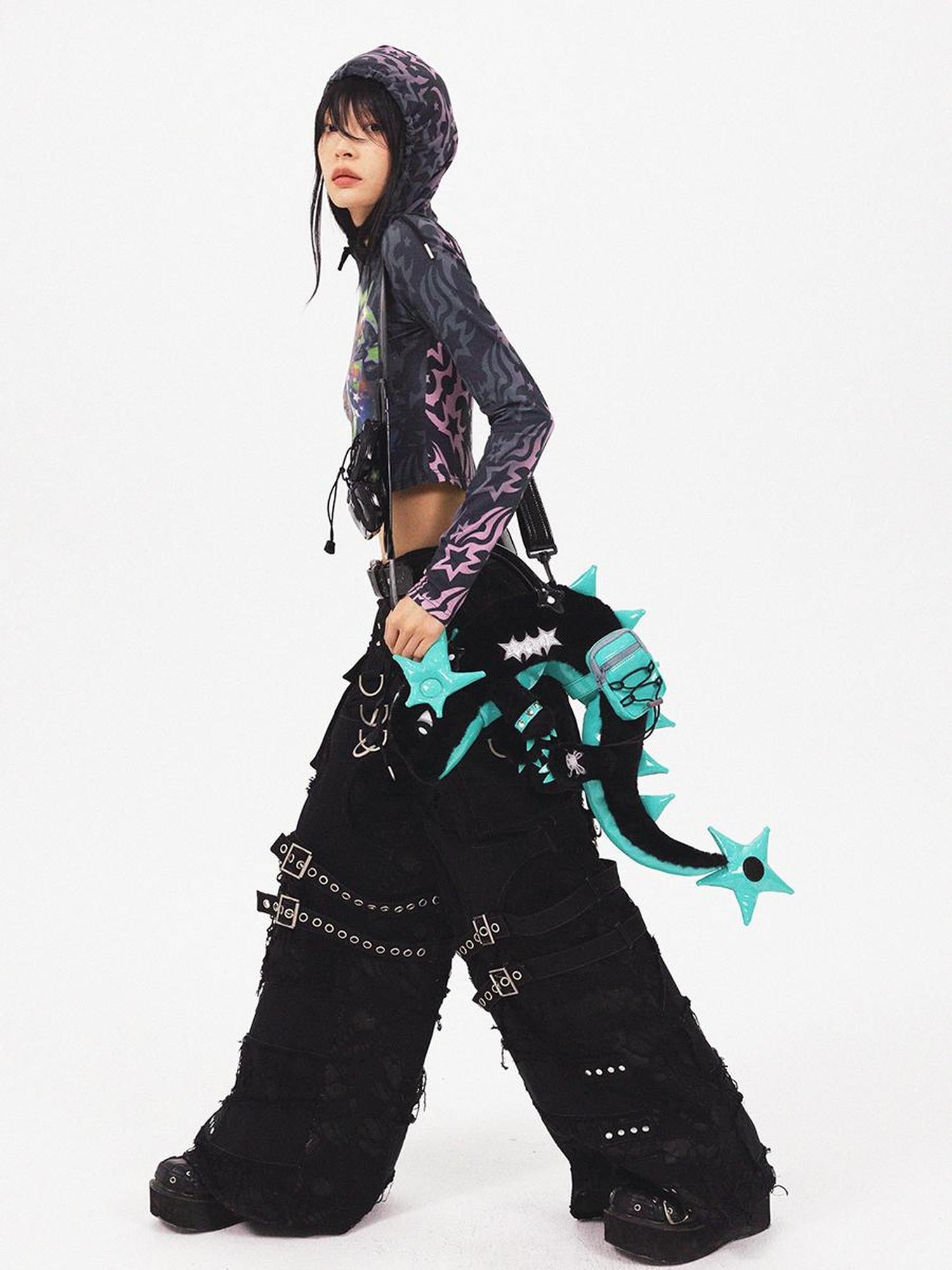 CFIERCE Dragon Print Cropped Sweatshirt