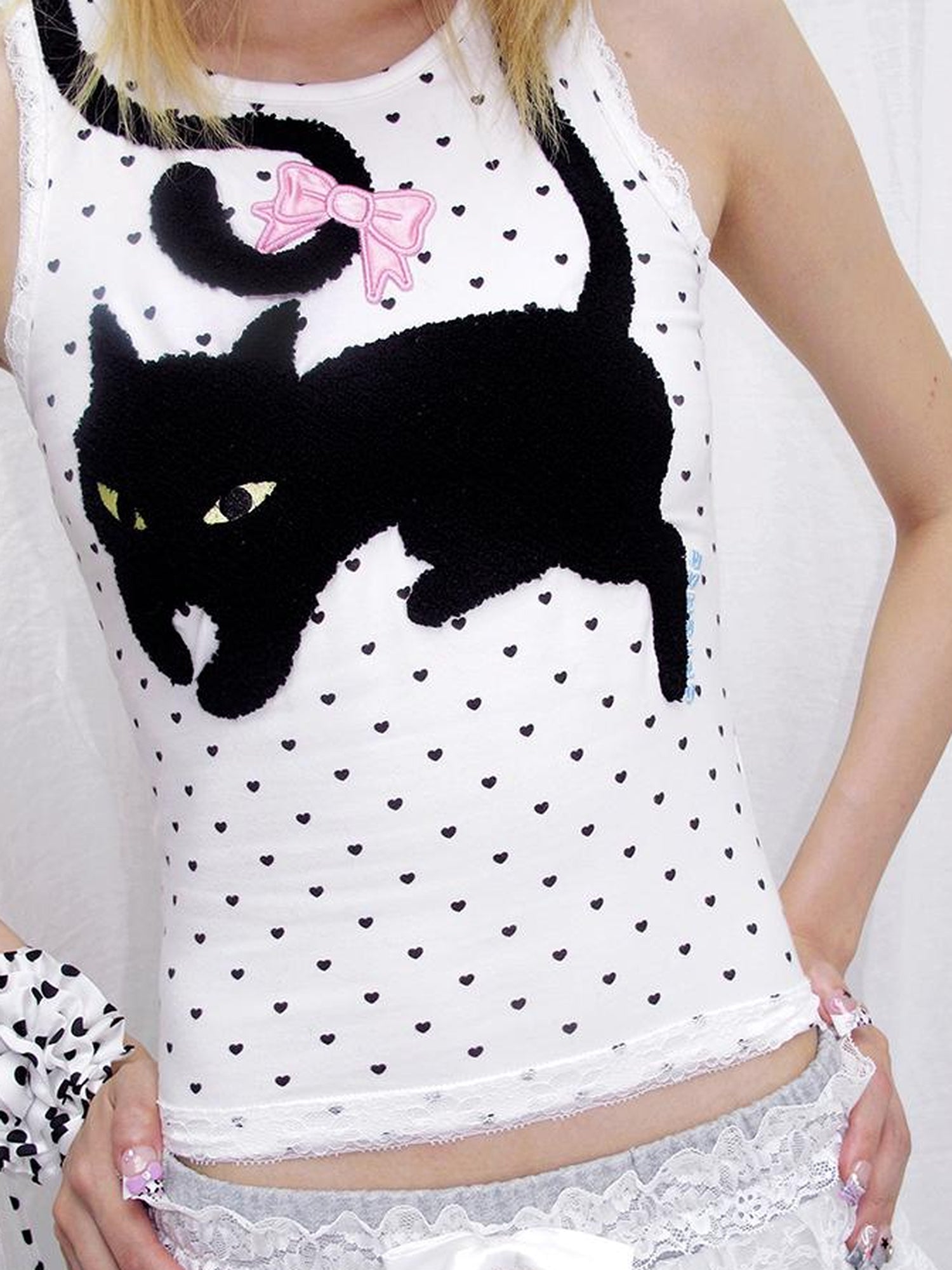 CFIERCE Embroidered Black Cat Heart Print Vest