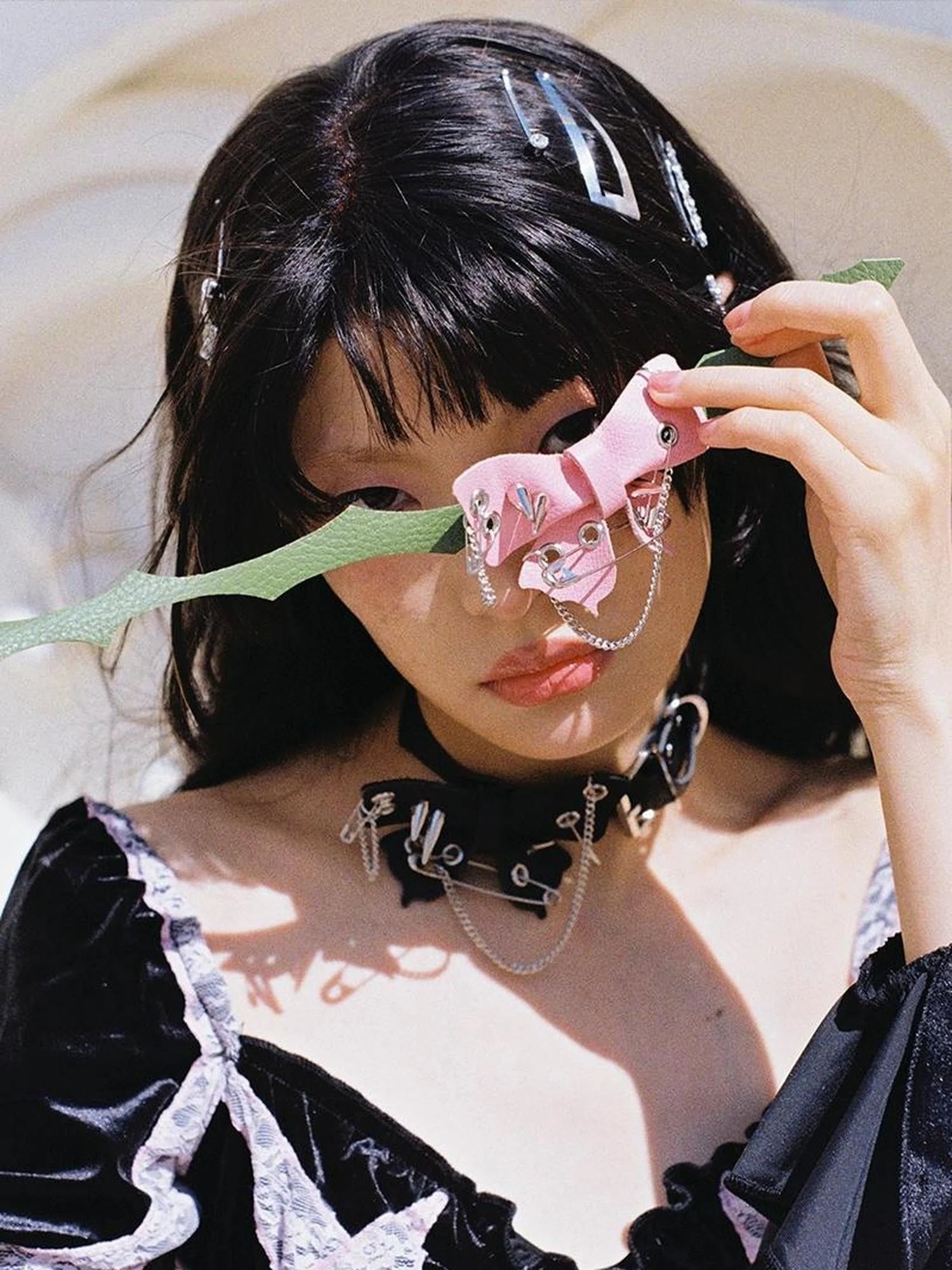 Punk Butterfly Spike Choker Pink Green