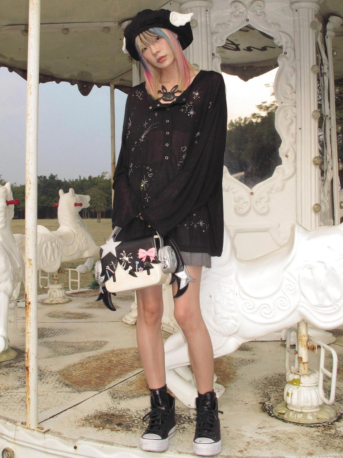 CFIERCE Rhinestone Embellished Casual Oversized Drop Shoulder Unisex Black T-Shirt