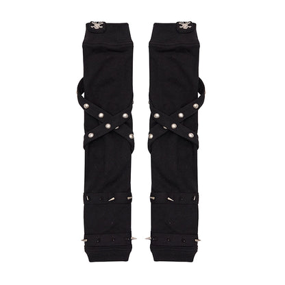 CFIERCE_Rivet_Trimmed_Gloves_MISSTT