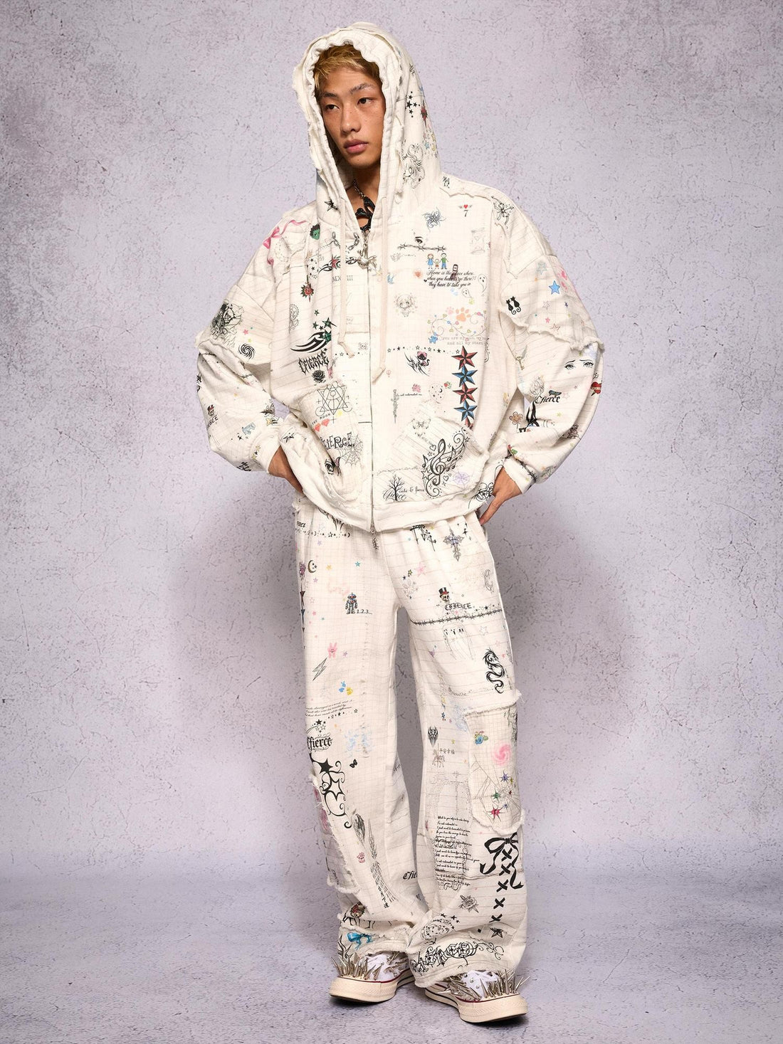 CFIERCE Torn Manuscript Print Distressed Detail Women&