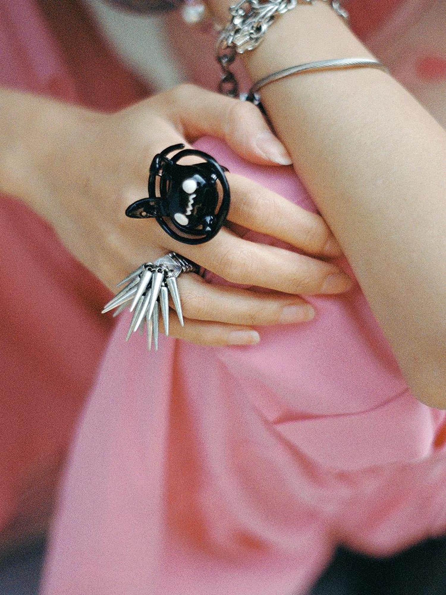 CFIERCE Vortex Rabbit Ring