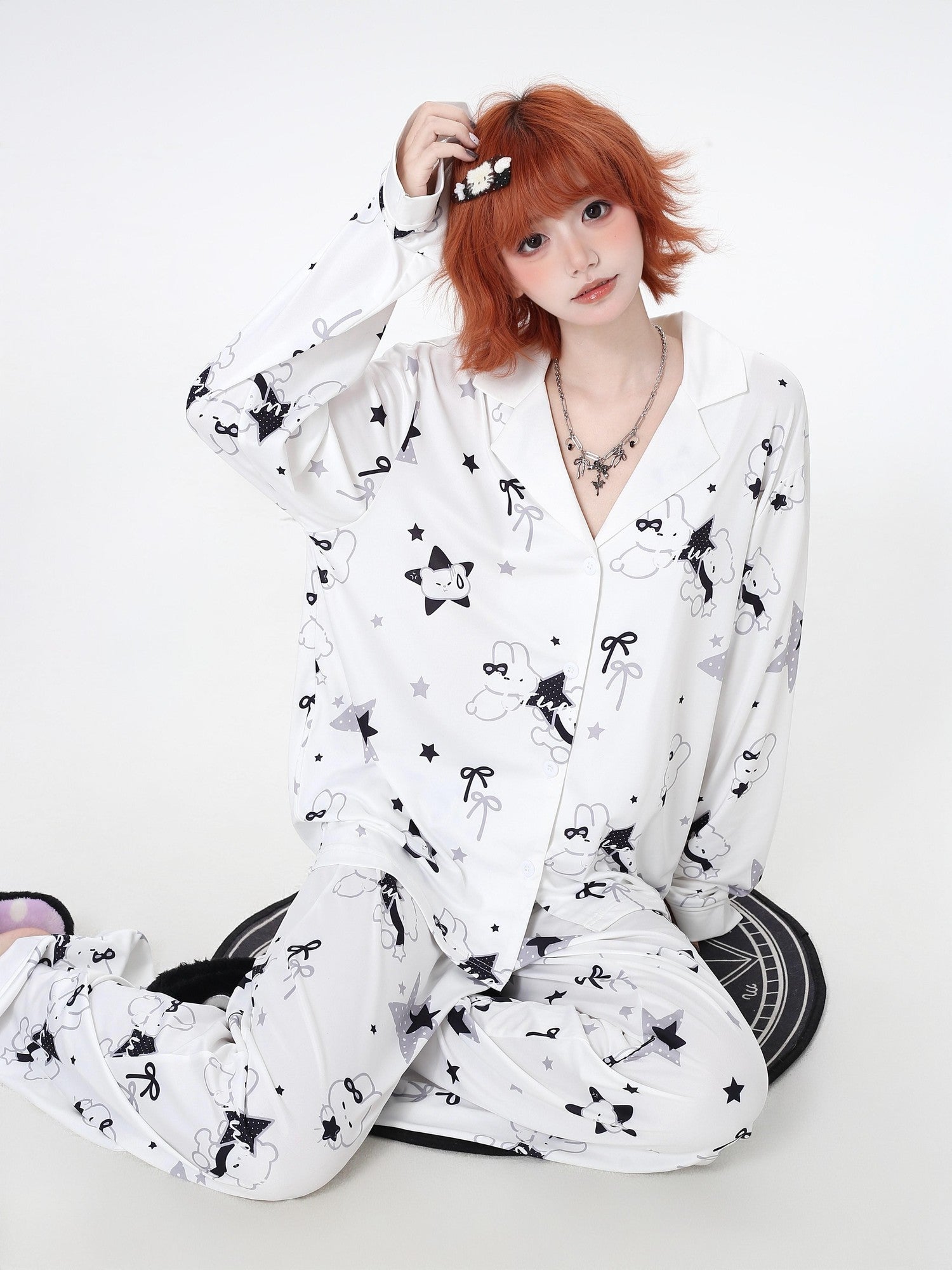 CRAZYGIRL Black White Rabbit Print Women&