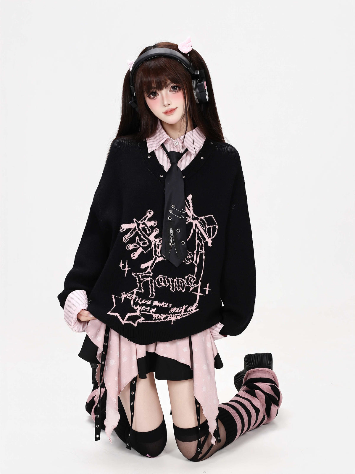 CRAZYGIRL_Bow_Print_Faux_Layered_V-neck_Loose_Women&