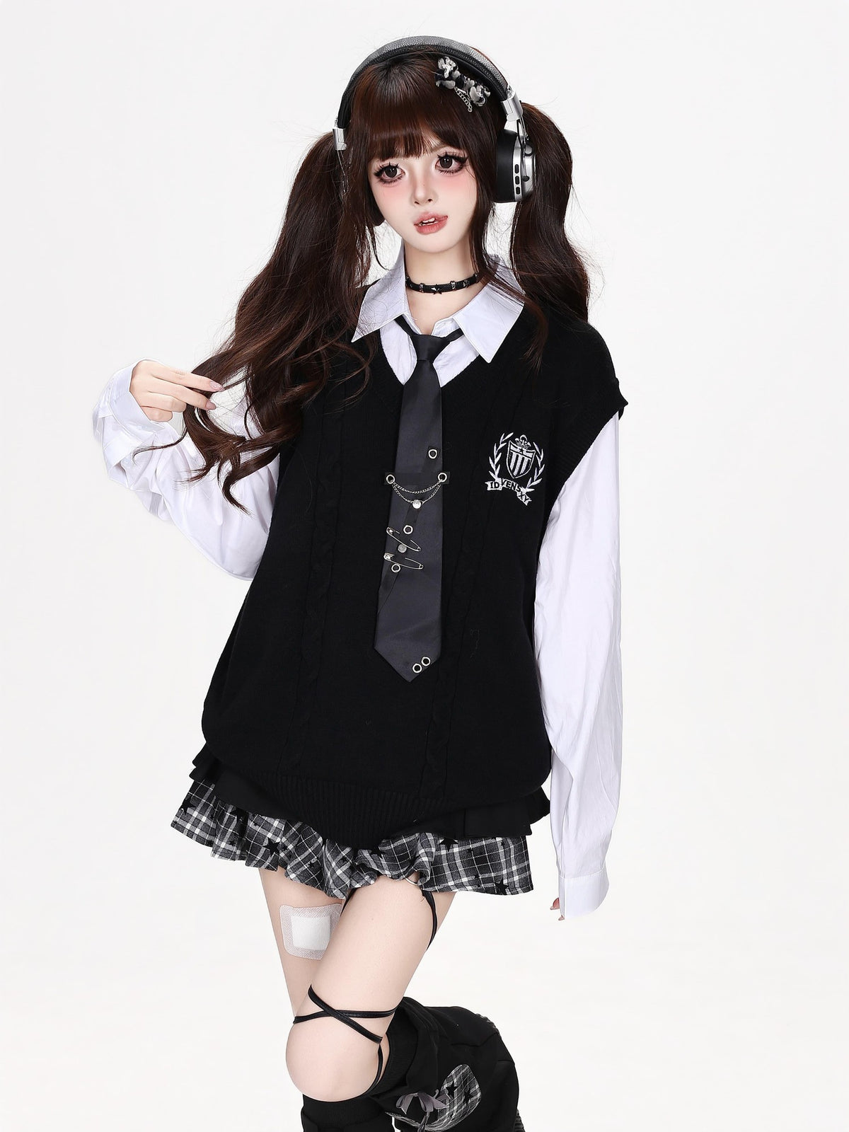 CRAZYGIRL Embroidered Patch Faux Layered Loose Fit Women&